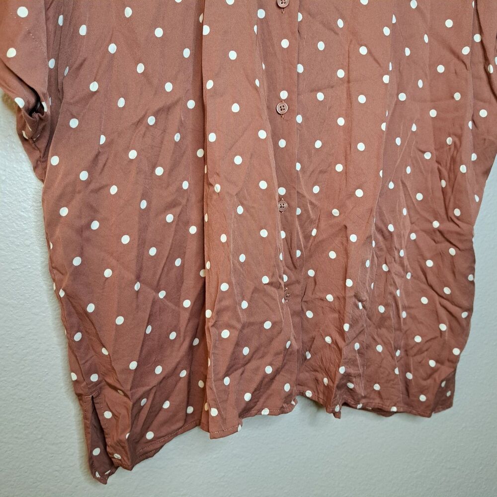 Uniqlo Women 100% Rayon Polka Dot Blouse Button Up Size S Short Sleeve - Picture 7 of 10
